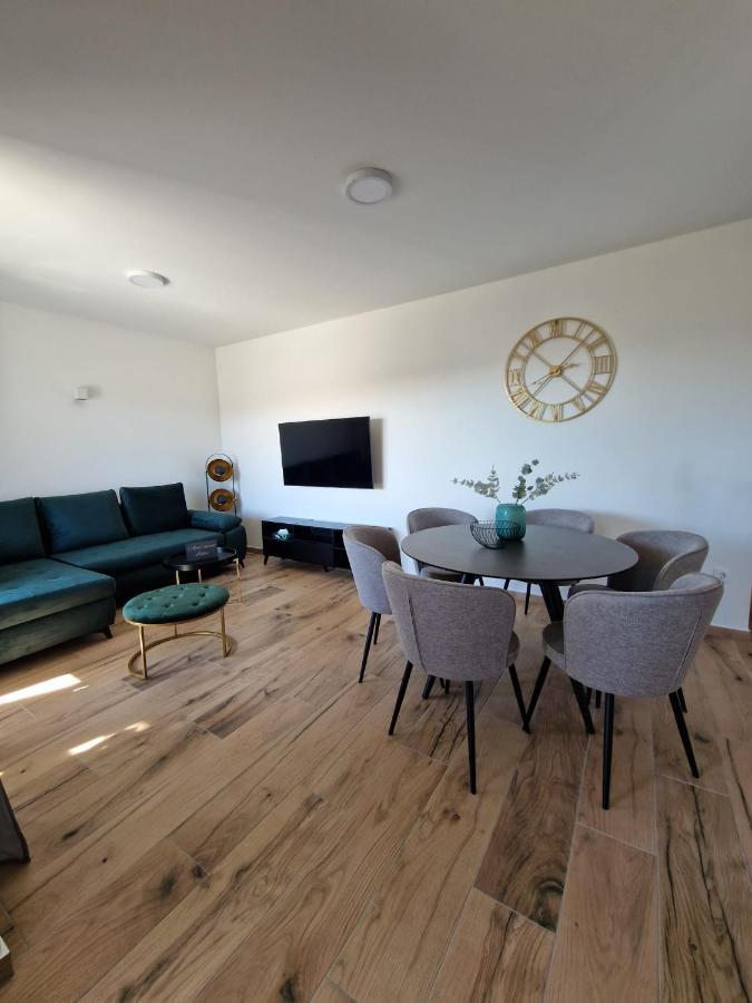 Apartment Luka Privlaka  Eksteriør bilde